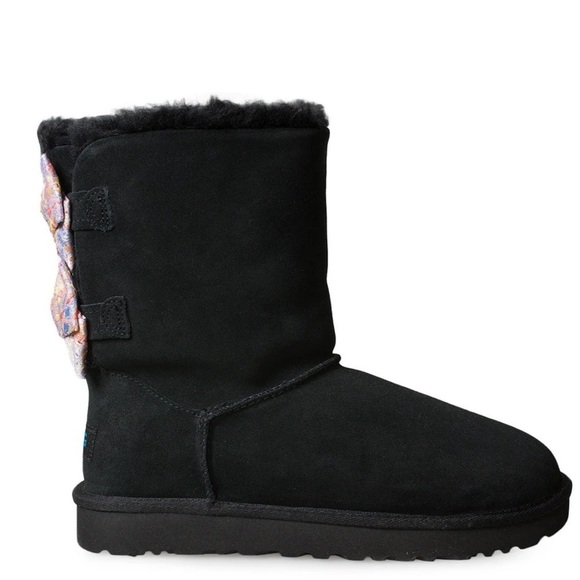 UGG | Bailey Bow Abstract Splatter Boots Black Size 7 NEW - Picture 10 of 10